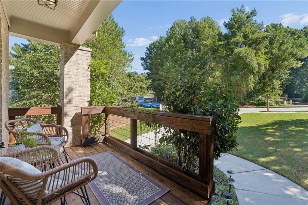 6 bedroom, 4 bathroom, 3,095 sq ft single family residence for sale at 1326 Willow Place, Atlanta, GA 30316 — photo 6