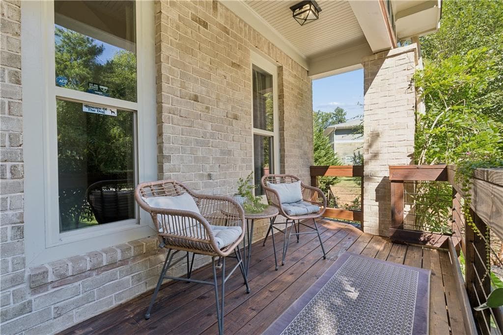 6 bedroom, 4 bathroom, 3,095 sq ft single family residence for sale at 1326 Willow Place, Atlanta, GA 30316 — photo 7