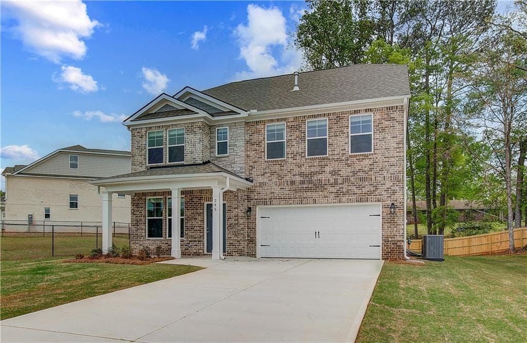 4 bedroom, 3 bathroom, 2,864 sq ft single family residence for sale at 261 Chiswick Loop, Stockbridge, GA 30281 — photo 2