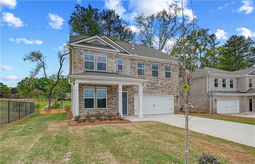 4 bedroom, 3 bathroom, 2,864 sq ft single family residence for sale at 261 Chiswick Loop, Stockbridge, GA 30281 — photo 3