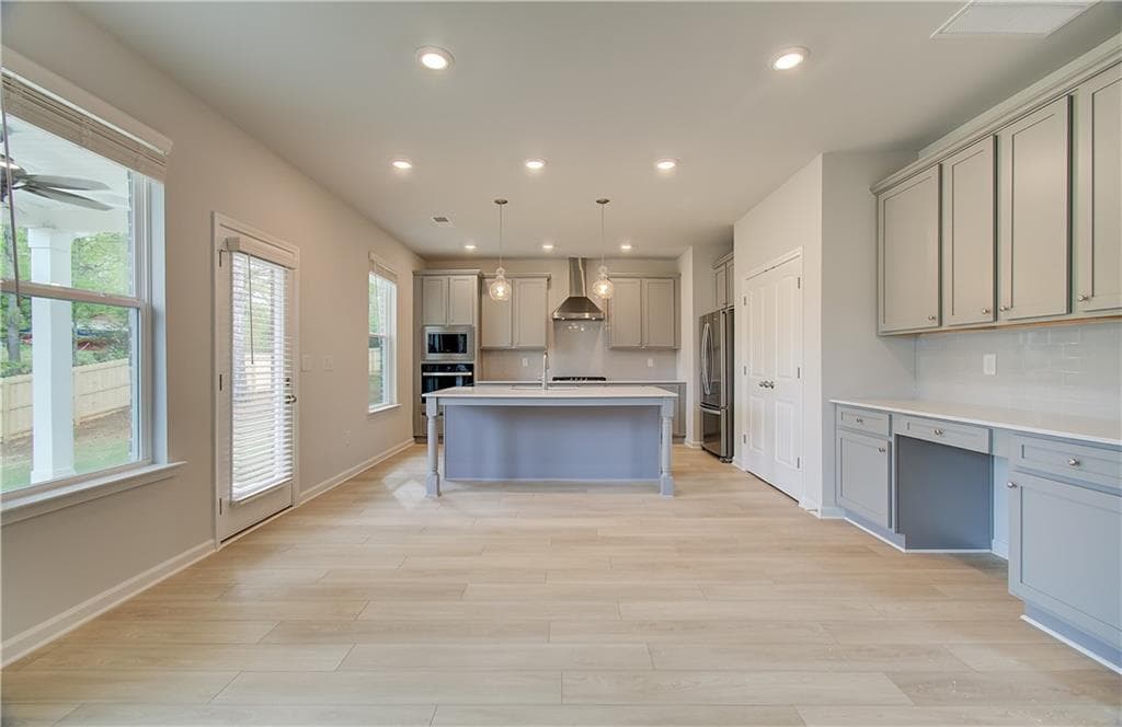 4 bedroom, 3 bathroom, 2,864 sq ft single family residence for sale at 261 Chiswick Loop, Stockbridge, GA 30281 — photo 8