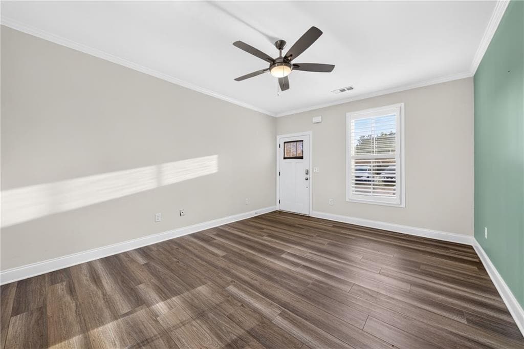 3 bedroom, 3 bathroom, 1,662 sq ft townhouse for sale at 116 Magnolia Place, Homer, GA 30547 — photo 2