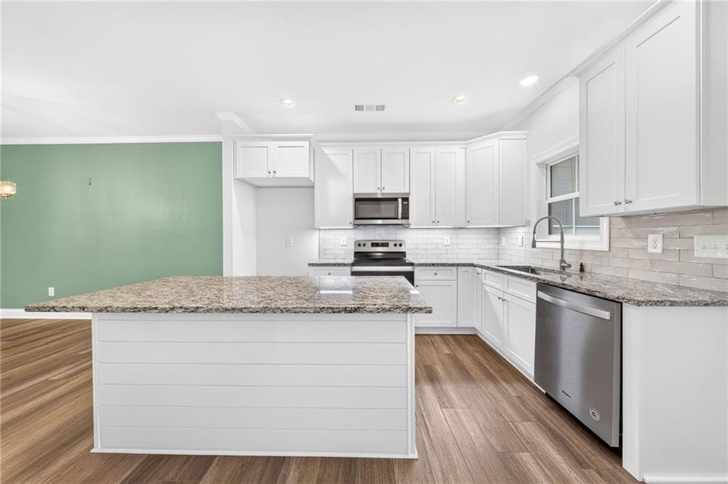 3 bedroom, 3 bathroom, 1,662 sq ft townhouse for sale at 116 Magnolia Place, Homer, GA 30547 — photo 7