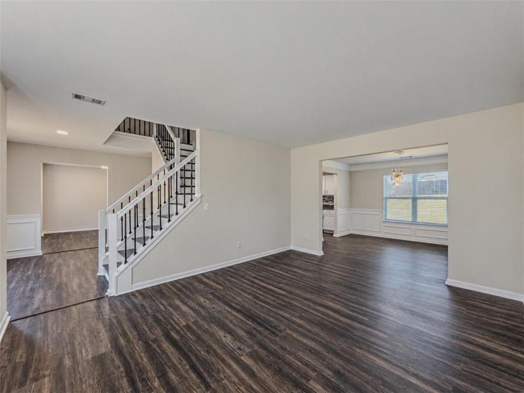 5 bedroom, 3 bathroom, 2,974 sq ft single family residence for sale at 4896 Laythan Jace Court, Snellville, GA 30039 — photo 9