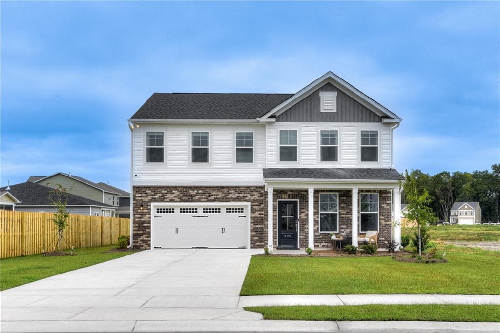 5 bedroom, 3 bathroom, 2,686 sq ft single family residence for sale at 748 Ocmulgee Crossing, Locust Grove, GA 30248 — photo 4