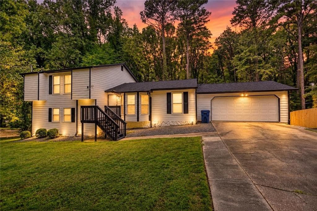 6 bedroom, 4 bathroom, 2,570 sq ft single family residence for sale at 1173 Mill Ridge, Lawrenceville, GA 30046