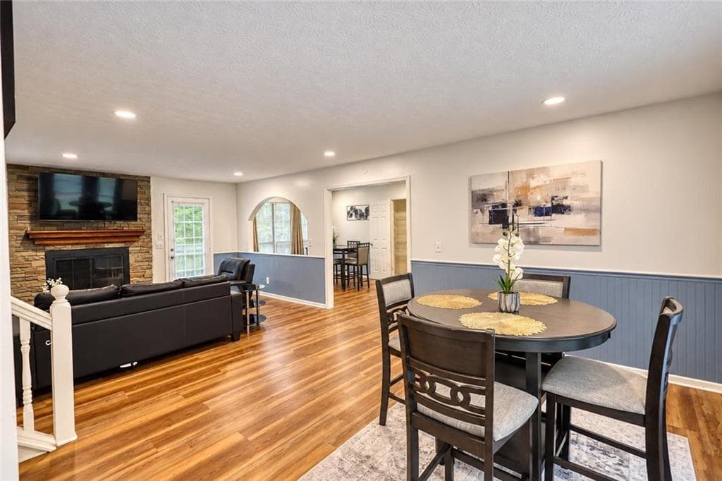 6 bedroom, 4 bathroom, 2,570 sq ft single family residence for sale at 1173 Mill Ridge, Lawrenceville, GA 30046 — photo 5