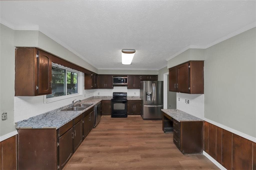 3 bedroom, 3 bathroom, 2,382 sq ft single family residence for sale at 3136 Bruckner Boulevard, Snellville, GA 30078 — photo 10