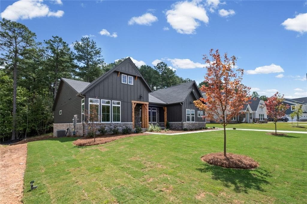 4 bedroom, 3 bathroom, 2,755 sq ft single family residence for sale at 718 Conley Drive, Canton, GA 30115 — photo 4