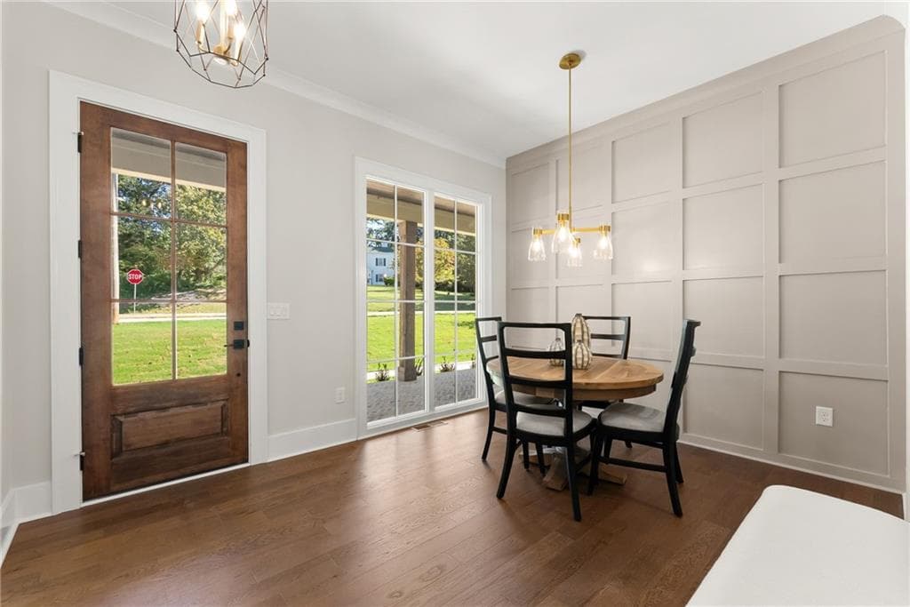 4 bedroom, 4 bathroom, 2,960 sq ft townhouse for sale at 1057 Riverside Drive, Gainesville, GA 30501 — photo 10