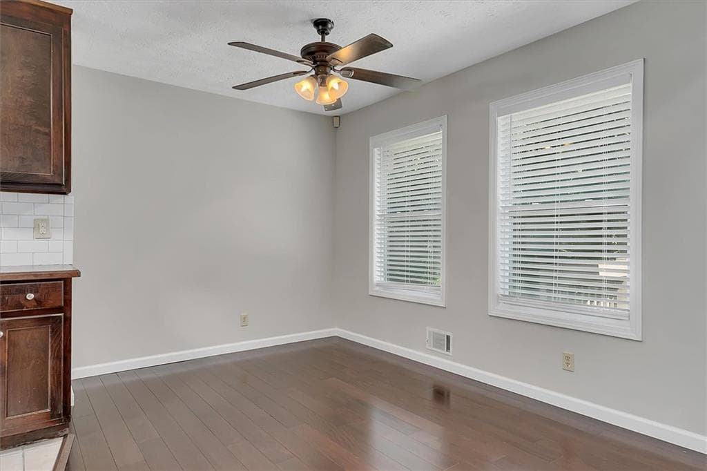 4 bedroom, 2 bathroom, 2,016 sq ft single family residence for sale at 2486 Sawmill Road, Marietta, GA 30064 — photo 9