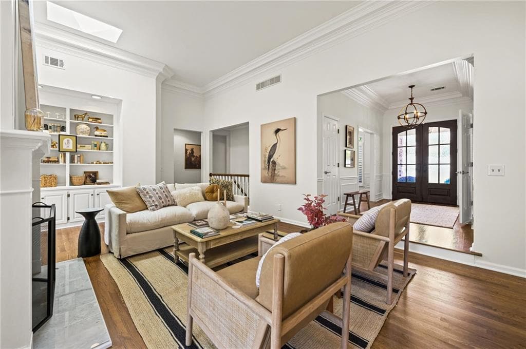 5 bedroom, 4 bathroom, 3,868 sq ft single family residence for sale at 1010 Brooksglen Drive, Roswell, GA 30075 — photo 7
