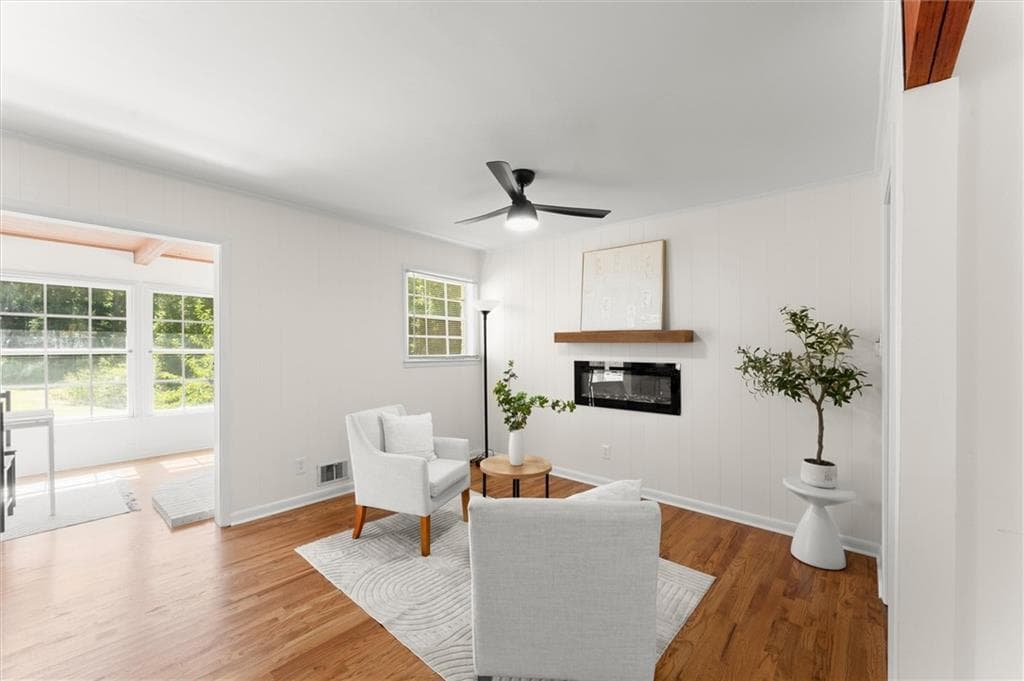 3 bedroom, 2 bathroom, 2,412 sq ft single family residence for sale at 1083 Amelia Drive, Marietta, GA 30060 — photo 9