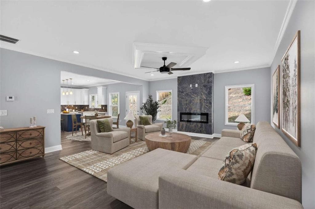 5 bedroom, 4 bathroom, 3,620 sq ft single family residence for sale at 1226 Bloomsbury Lane, Gainesville, GA 30501 — photo 2