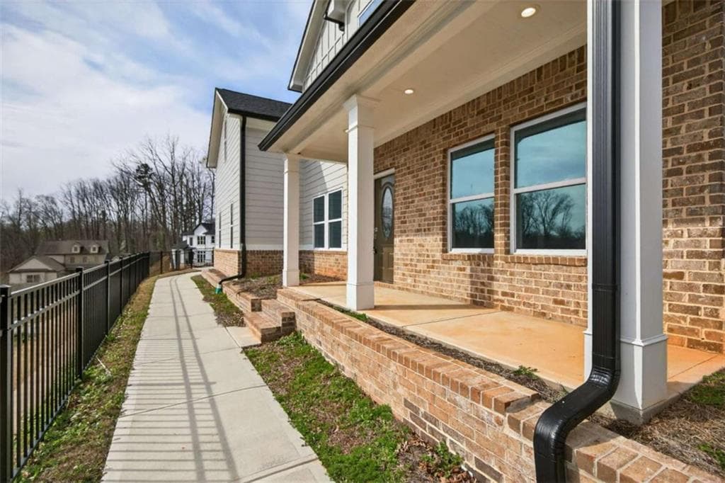 5 bedroom, 4 bathroom, 3,620 sq ft single family residence for sale at 1226 Bloomsbury Lane, Gainesville, GA 30501 — photo 8