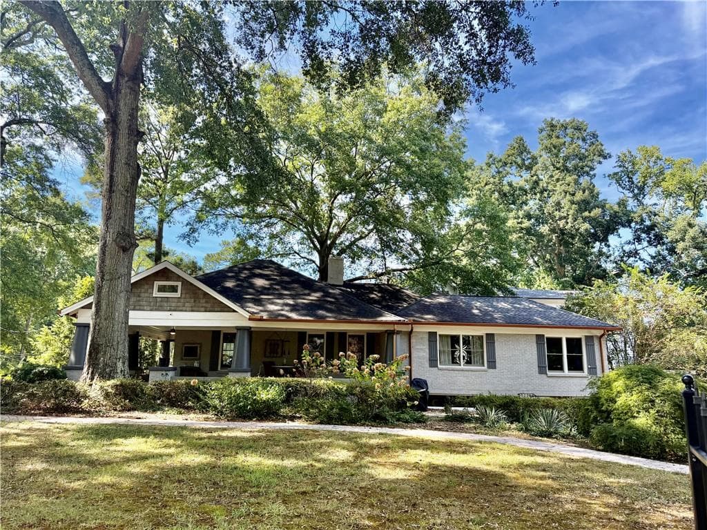 5 bedroom, 3 bathroom, 3,842 sq ft single family residence for sale at 2262 Ridgedale Road, Atlanta, GA 30317