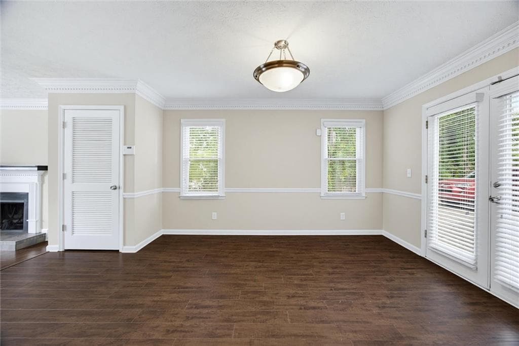3 bedroom, 3 bathroom, 1,776 sq ft townhouse for sale at 9158 Carroll Manor Drive, Sandy Springs, GA 30350 — photo 9