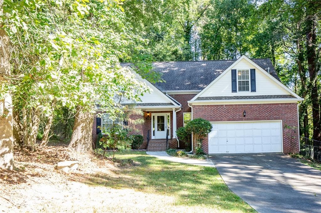 4 bedroom, 3 bathroom, 2,434 sq ft single family residence for sale at 2584 Rockwood Way, Stone Mountain, GA 30087