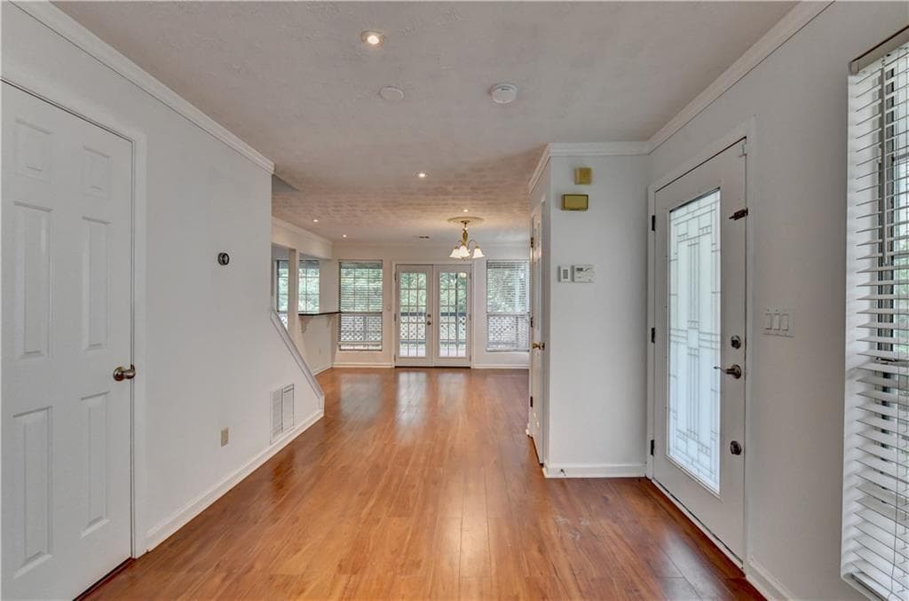 3 bedroom, 3 bathroom, 1,508 sq ft single family residence for sale at 1285 Strasbourg Court, Norcross, GA 30093 — photo 9