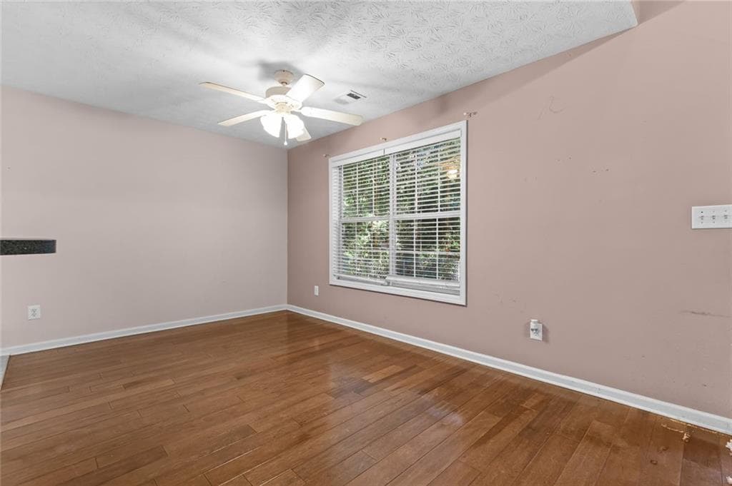 4 bedroom, 3 bathroom, 2,434 sq ft single family residence for sale at 2584 Rockwood Way, Stone Mountain, GA 30087 — photo 8