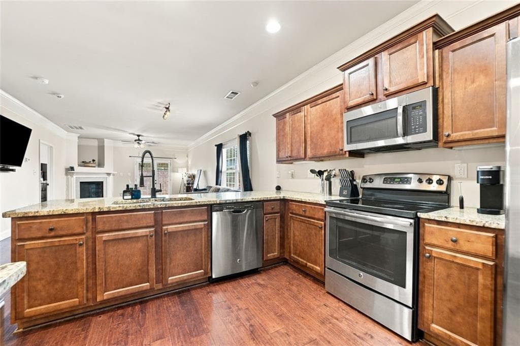 3 bedroom, 3 bathroom, 1,770 sq ft townhouse for sale at 2849 Fox Bridge Court, Gainesville, GA 30504 — photo 10