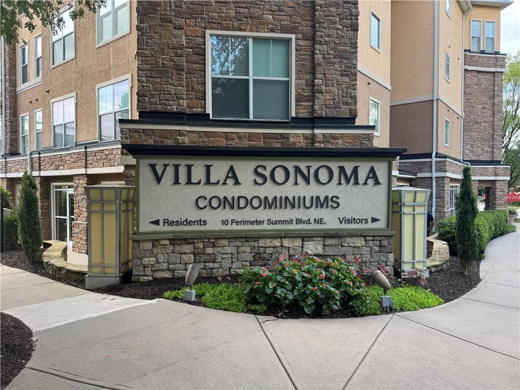 1 bedroom, 1 bathroom, 780 sq ft home for sale at 10 Perimeter Summit Boulevard 4211, Atlanta, GA
