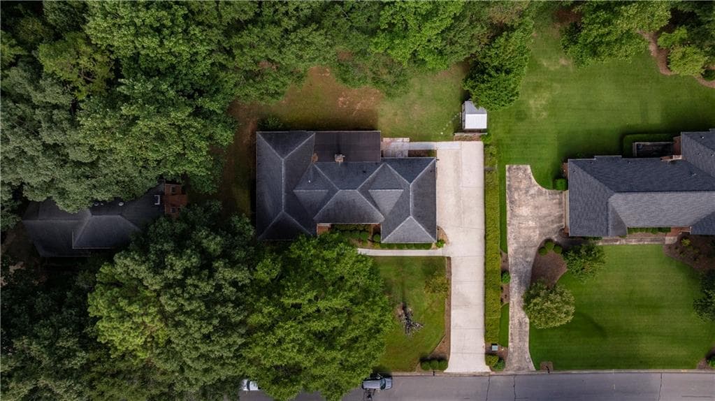4 bedroom, 3 bathroom, 2,365 sq ft single family residence for sale at 341 Chesterfield Road, Bogart, GA 30622 — photo 4