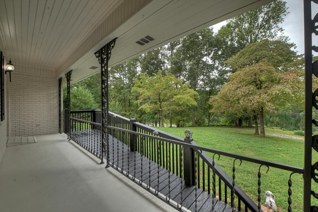 2 bedroom, 3 bathroom, 1,775 sq ft single family residence for sale at 3347 Highway 52, Ellijay, GA 30536 — photo 5