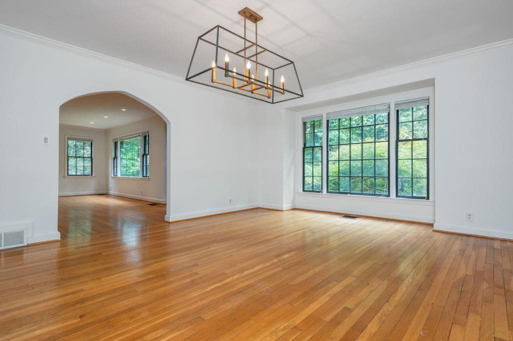 5 bedroom, 4 bathroom, 3,166 sq ft single family residence for sale at 2320 Lavista Road, Atlanta, GA 30329 — photo 7