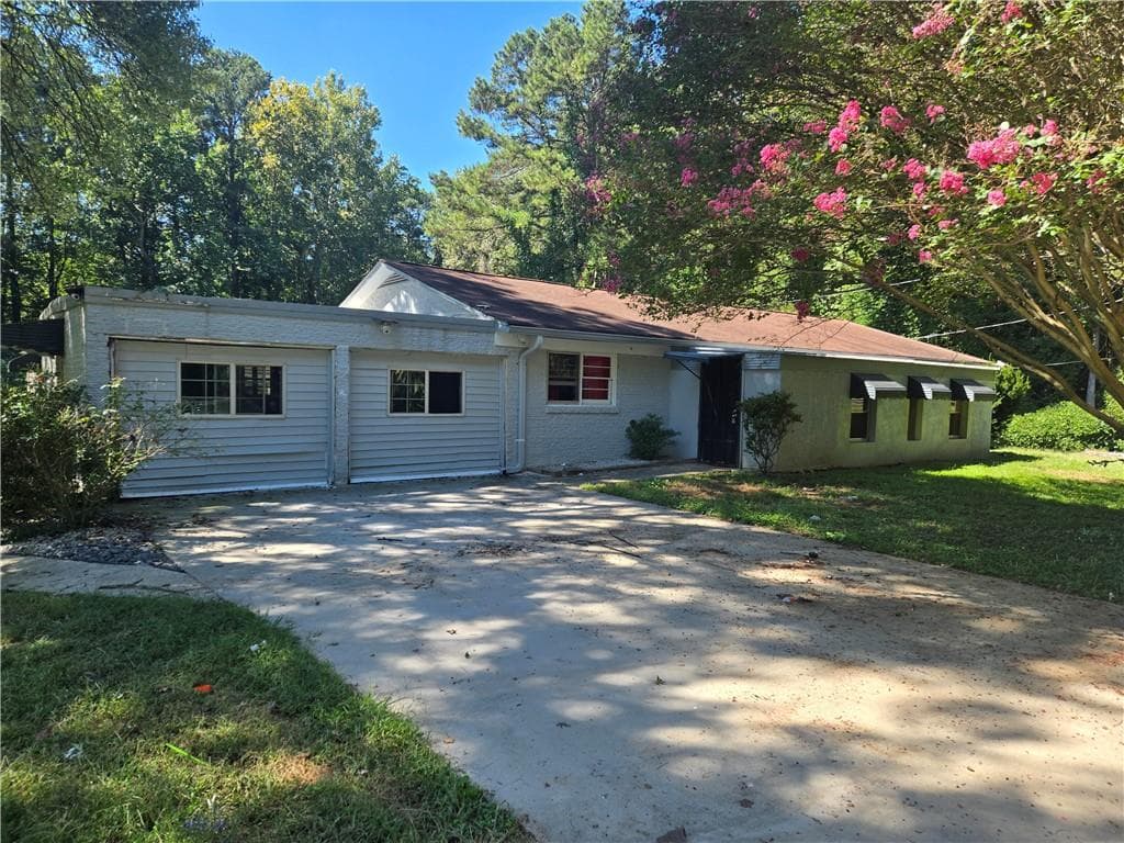 3 bedroom, 2 bathroom, 2,280 sq ft single family residence for sale at 4431 Janice Drive, College Park, GA 30337