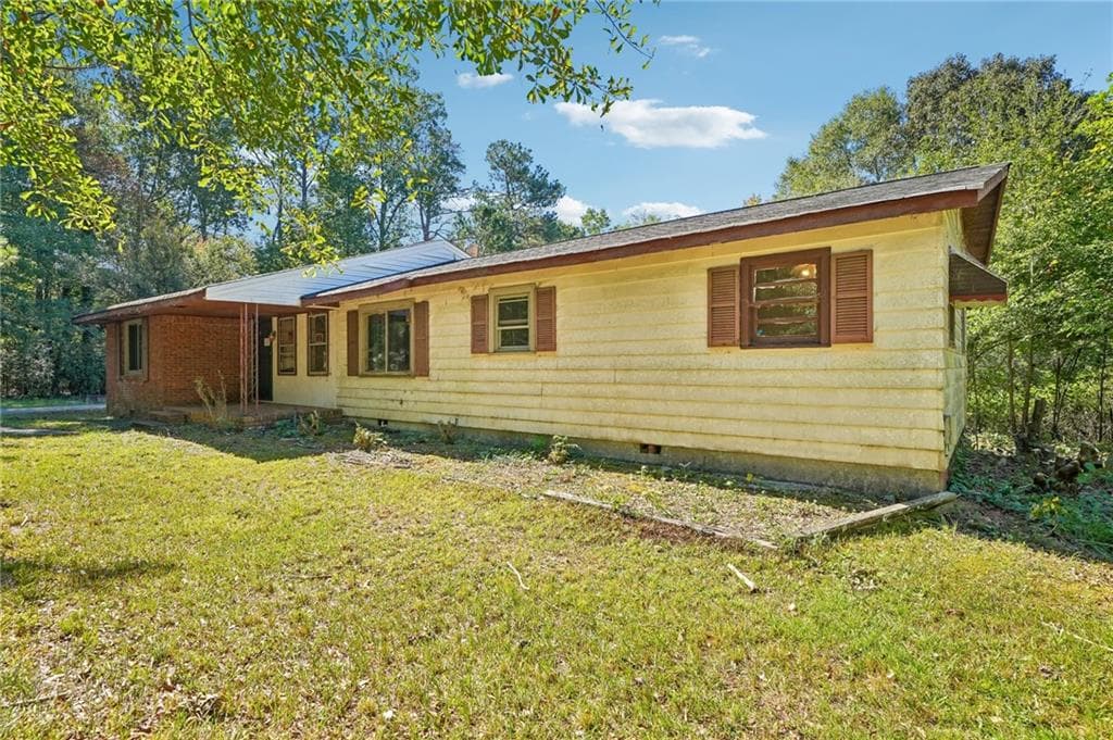 3 bedroom, 2 bathroom, 1,688 sq ft single family residence for sale at 5741 Liberty Road, Winston, GA 30187 — photo 2