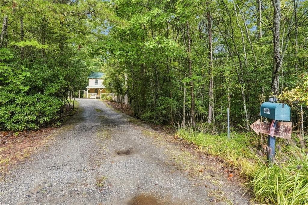 2 bedroom, 2 bathroom, 1,440 sq ft single family residence for sale at 409 Tate Creek Trail, Dahlonega, GA 30533 — photo 6