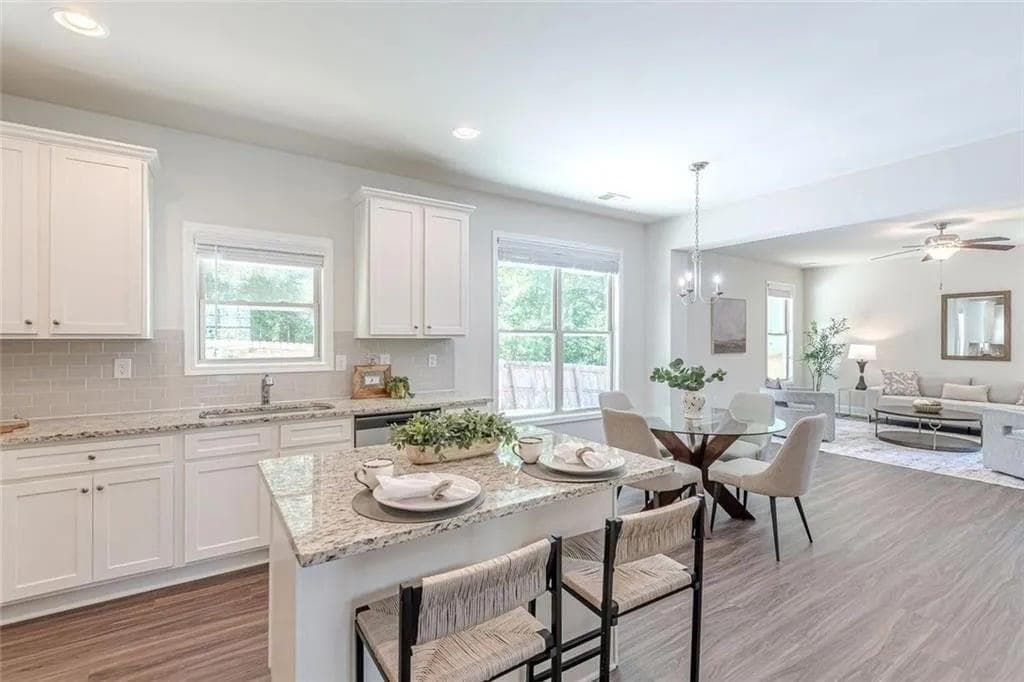 3 bedroom, 3 bathroom, 1,931 sq ft single family residence for sale at 102 Mirage Court, Dallas, GA 30157 — photo 2