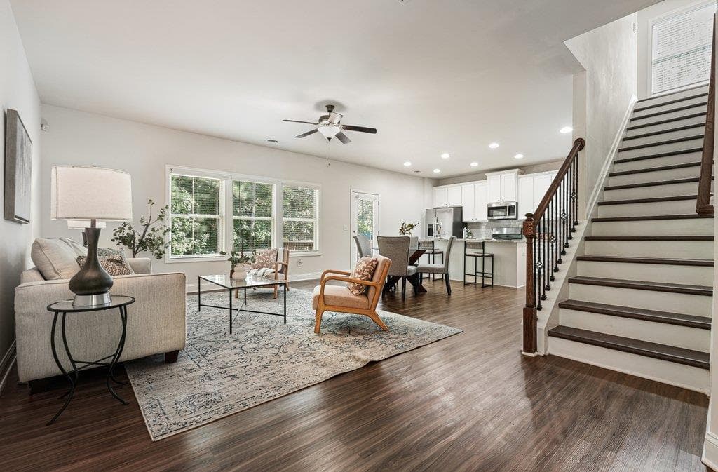 3 bedroom, 3 bathroom, 1,931 sq ft single family residence for sale at 102 Mirage Court, Dallas, GA 30157 — photo 6