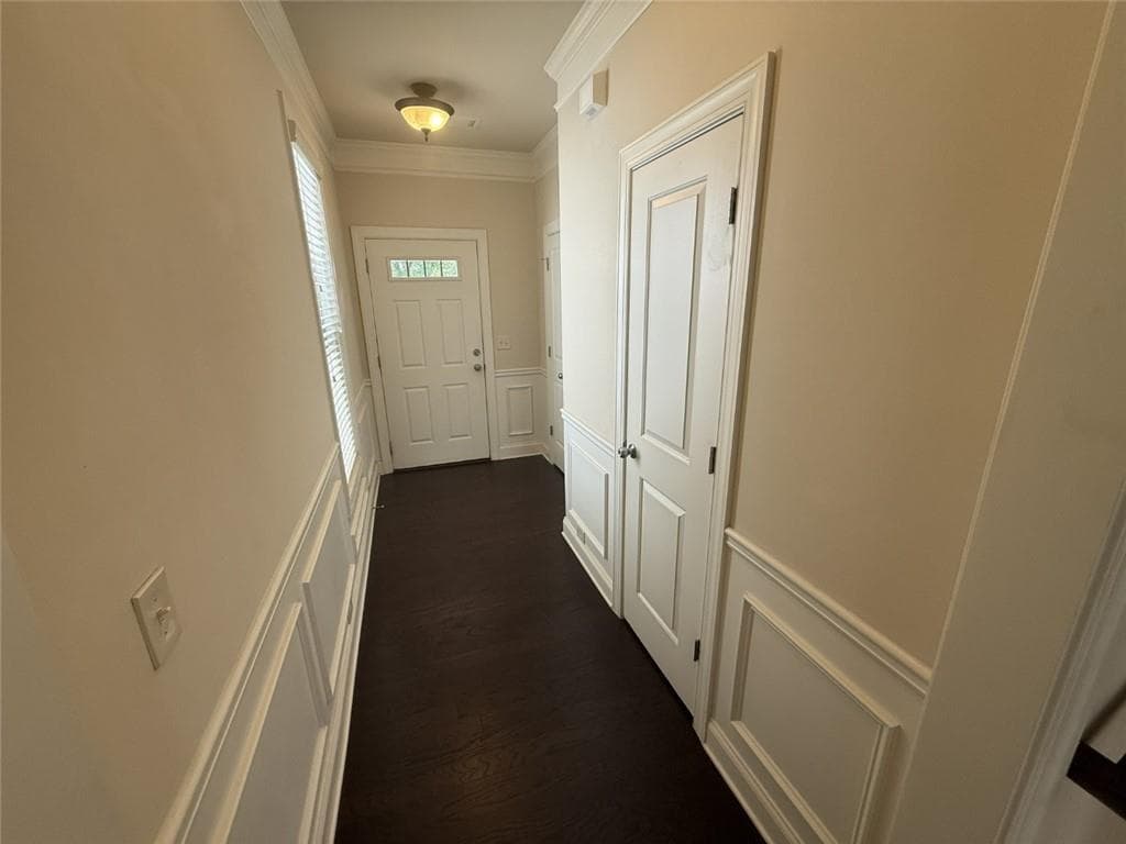 4 bedroom, 3 bathroom, 2,483 sq ft single family residence for rent at 5085 Breezewood Circle, Alpharetta, GA 30004 for $2,600 a month — photo 8