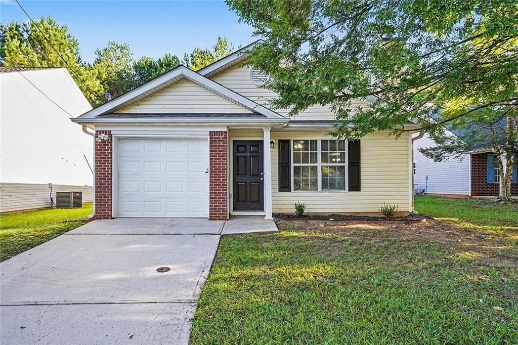 3 bedroom, 2 bathroom, 1,382 sq ft single family residence for sale at 6934 Red Bone Way, Stonecrest, GA 30038