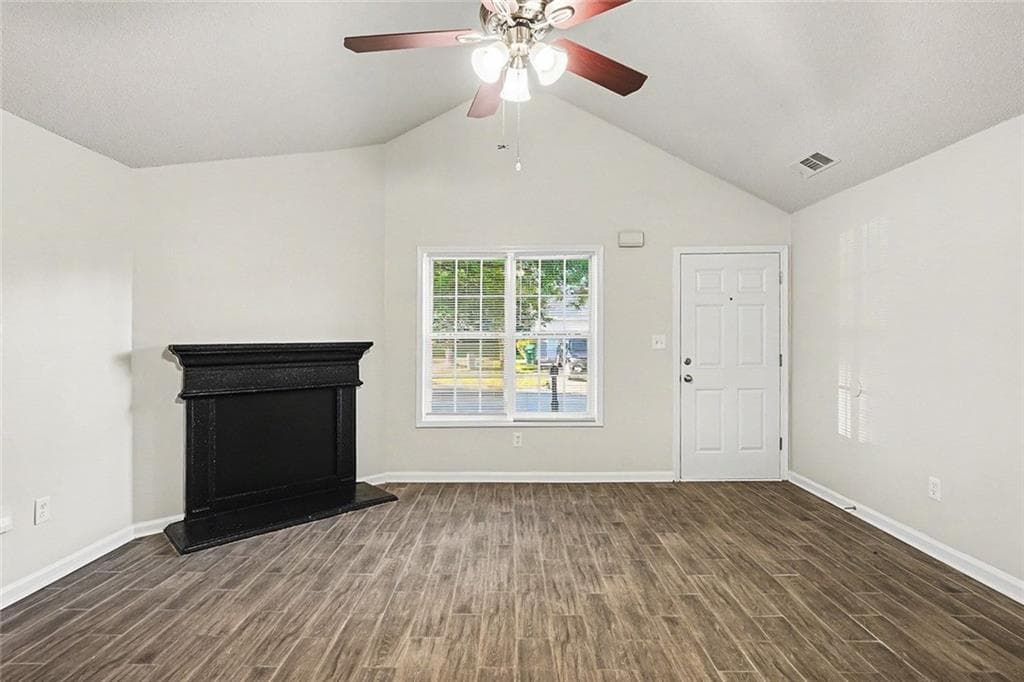 3 bedroom, 2 bathroom, 1,382 sq ft single family residence for sale at 6934 Red Bone Way, Stonecrest, GA 30038 — photo 3