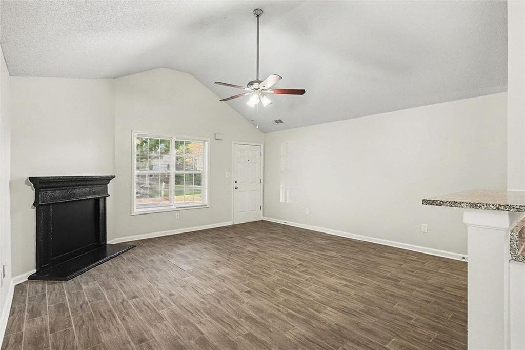 3 bedroom, 2 bathroom, 1,382 sq ft single family residence for sale at 6934 Red Bone Way, Stonecrest, GA 30038 — photo 4