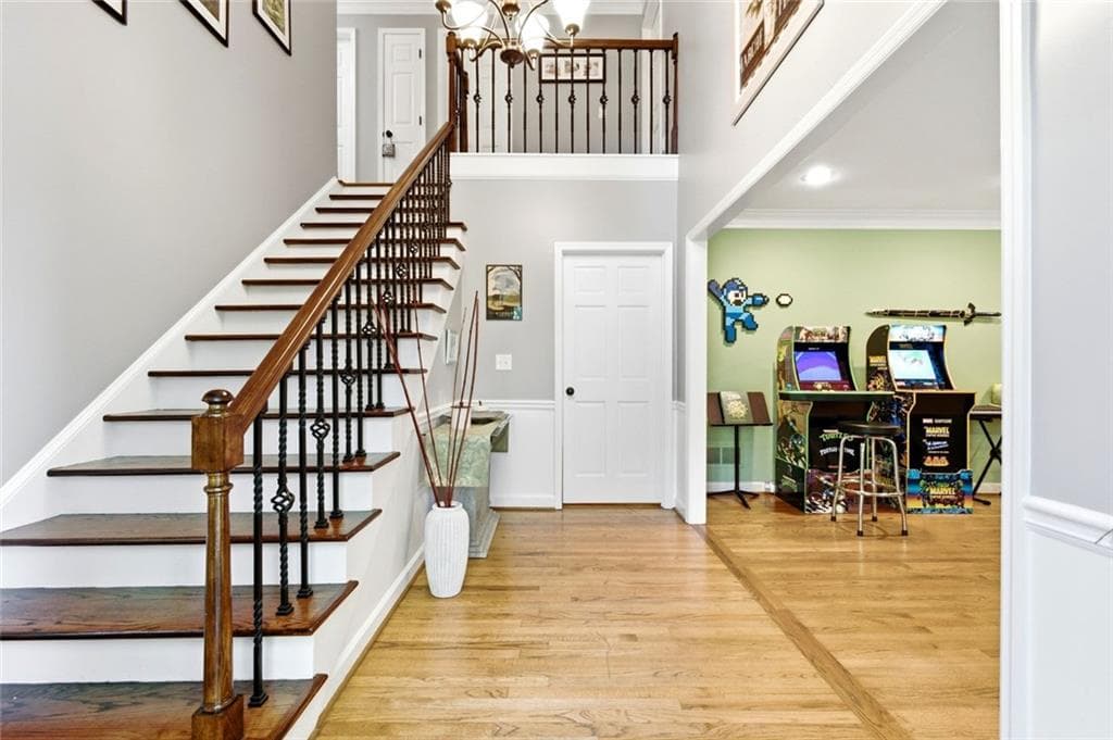 6 bedroom, 5 bathroom, 4,355 sq ft single family residence for sale at 235 River Landing Drive, Roswell, GA 30075 — photo 10