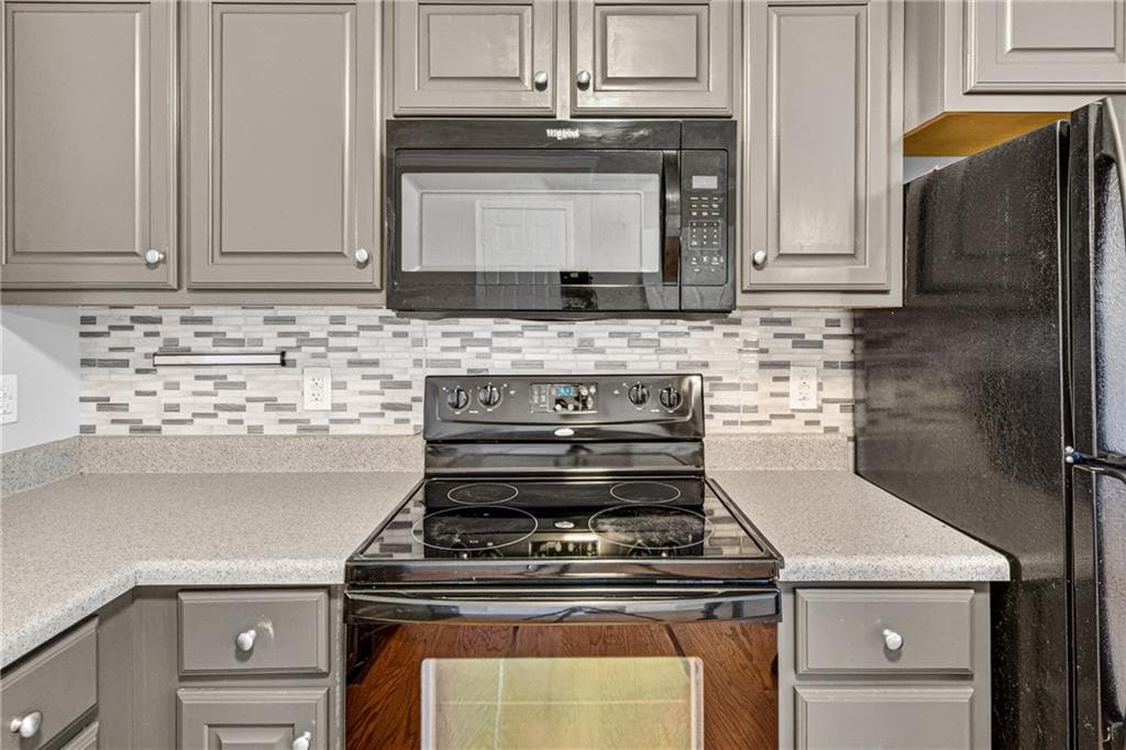 2 bedroom, 3 bathroom, 1,088 sq ft condominium for sale at 105 Whitehead Road 23, Athens, GA 30606 — photo 6