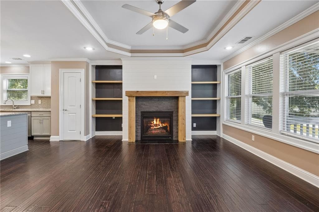 3 bedroom, 3 bathroom, 1,568 sq ft single family residence for sale at 112 E Stephens Street, Winder, GA 30680 — photo 9