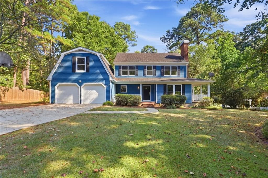 4 bedroom, 4 bathroom, 2,915 sq ft single family residence for sale at 990 Chads Ford Court, Macon, GA 31210