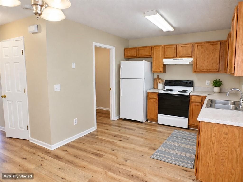 2 bedroom, 3 bathroom, 1,188 sq ft townhouse for sale at 28 Princeton Place Drive, Adairsville, GA 30103 — photo 6