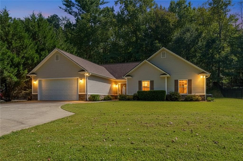 3 bedroom, 2 bathroom, 1,626 sq ft single family residence for sale at 52 Blakes Lane, Talking Rock, GA 30175