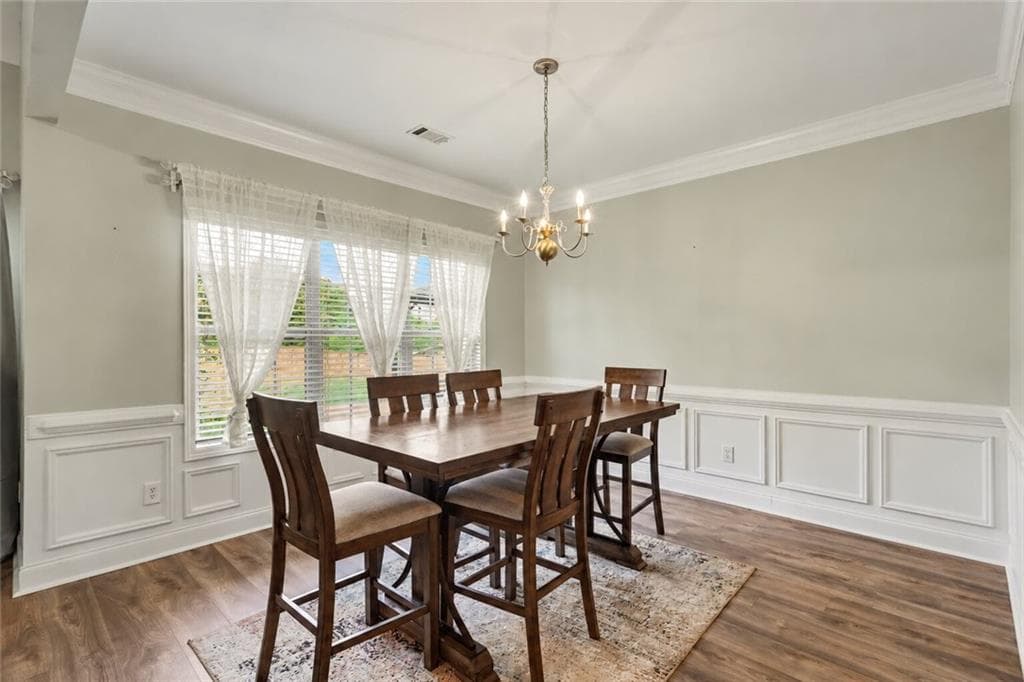 3 bedroom, 3 bathroom, 2,338 sq ft single family residence for sale at 1014 Clover Leaf Drive, Mcdonough, GA 30252 — photo 3