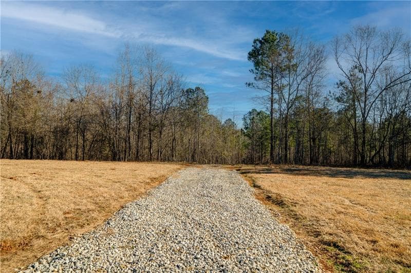 single family residence for sale at 689 Moccasin Gap Road, Jackson, GA 30233 — photo 6
