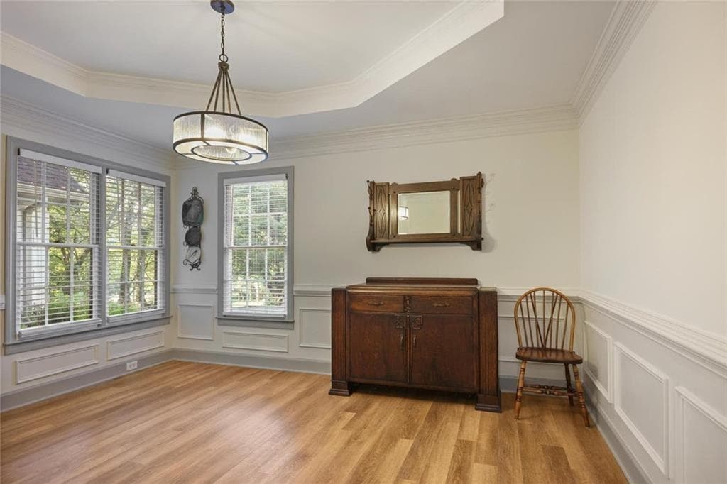 5 bedroom, 3 bathroom, 2,404 sq ft single family residence for sale at 2117 Line Tree Lane, Powder Springs, GA 30127 — photo 6