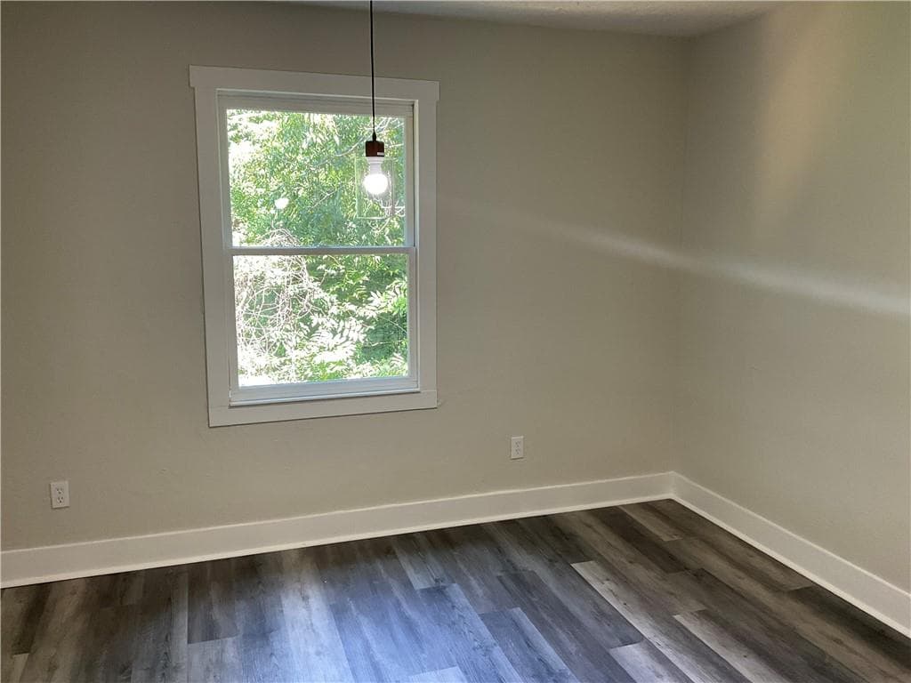 1 bedroom, 1 bathroom, 1,664 sq ft duplex for rent at 51 Mullins Street, Fairburn, GA 30213 for $1,250 a month — photo 3