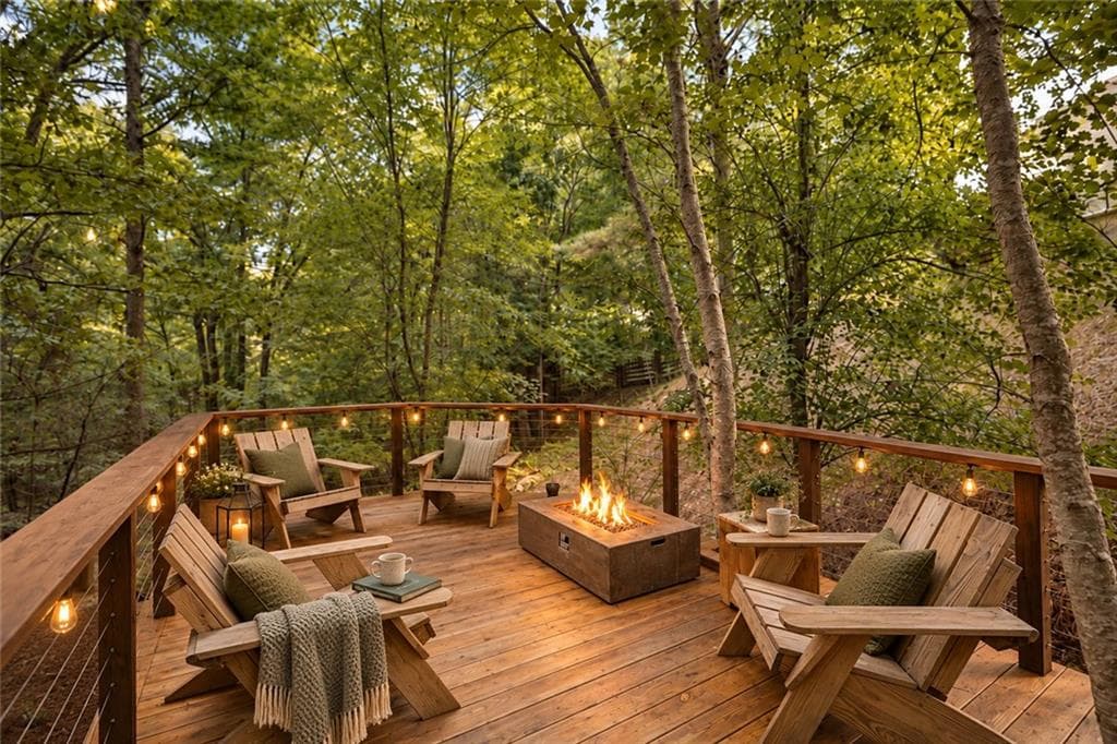 6 bedroom, 4 bathroom, 4,665 sq ft single family residence for sale at 3070 Blackstock Drive, Cumming, GA 30041 — photo 3