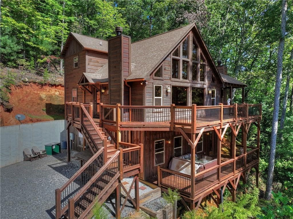 3 bedroom, 3 bathroom, 2,520 sq ft single family residence for sale at 300 Cloudland Trace, Epworth, GA 30541 — photo 6